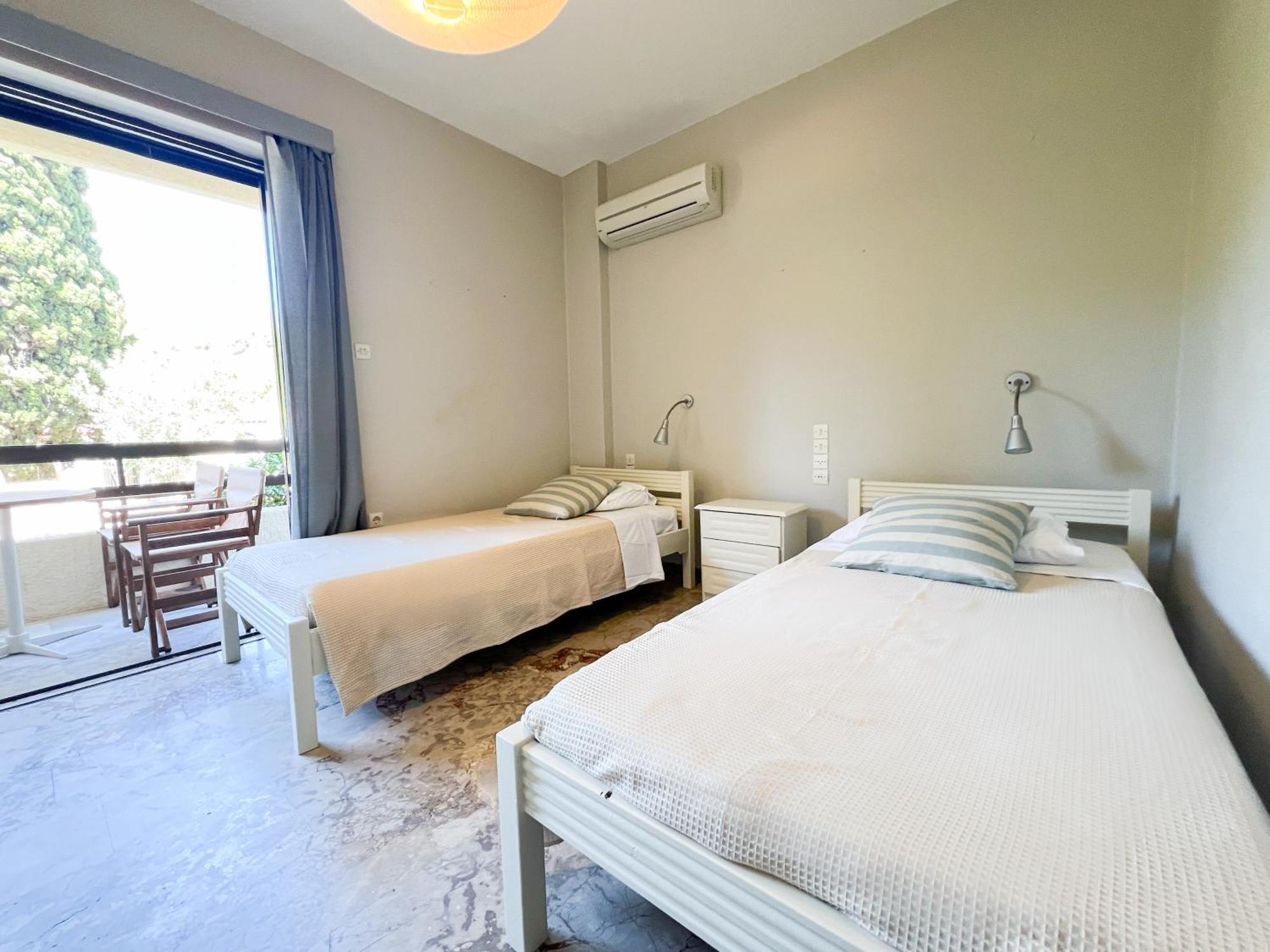 Villa Irene Poros Town Bagian luar foto