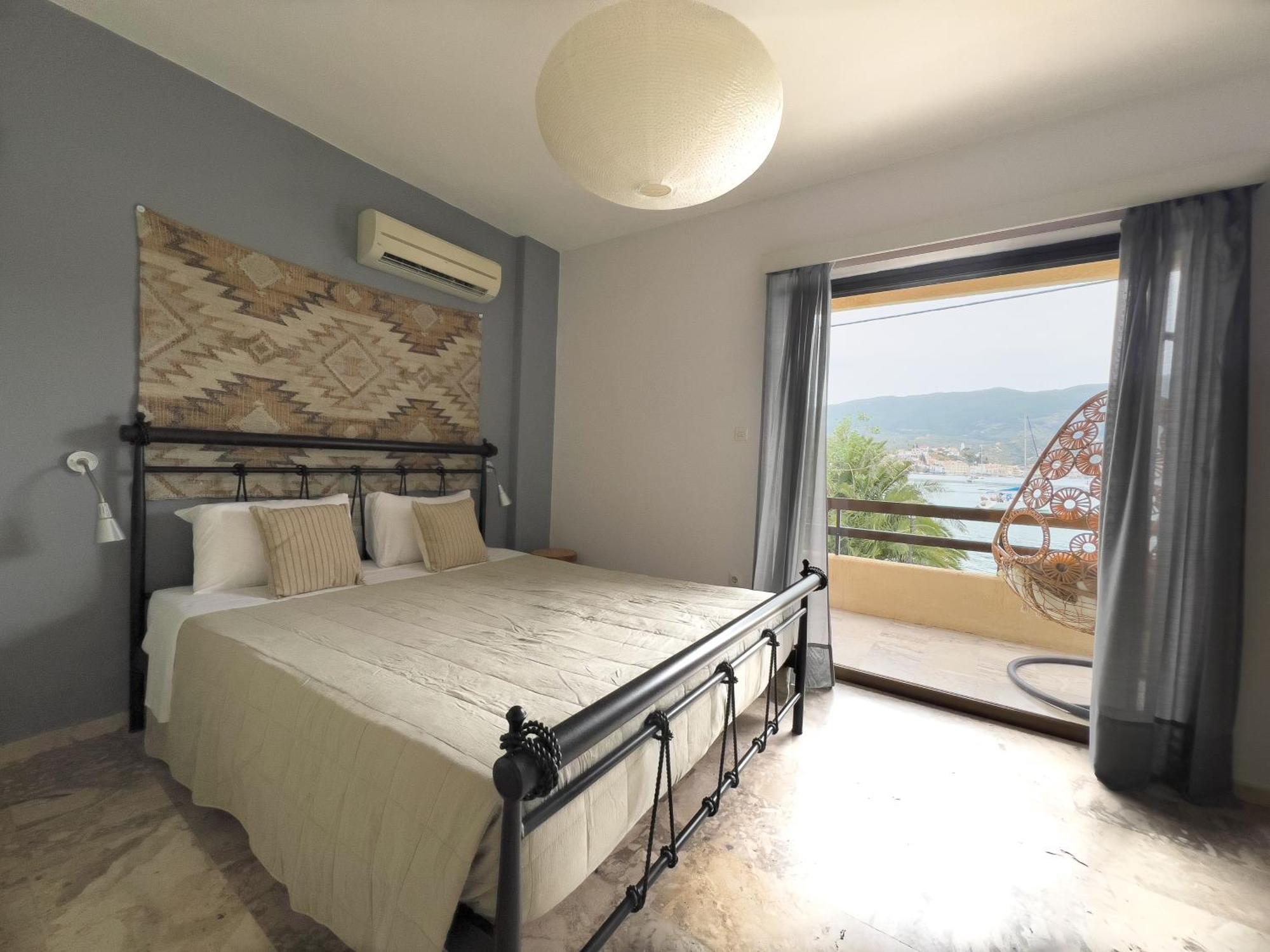 Villa Irene Poros Town Bagian luar foto